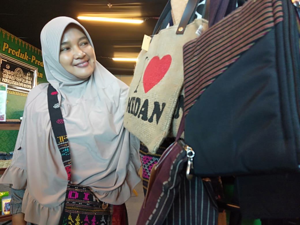 Awalnya Iseng Belajar via YouTube, Tas Buatan Sri Dwiyana Malah Digemari hingga ke Australia